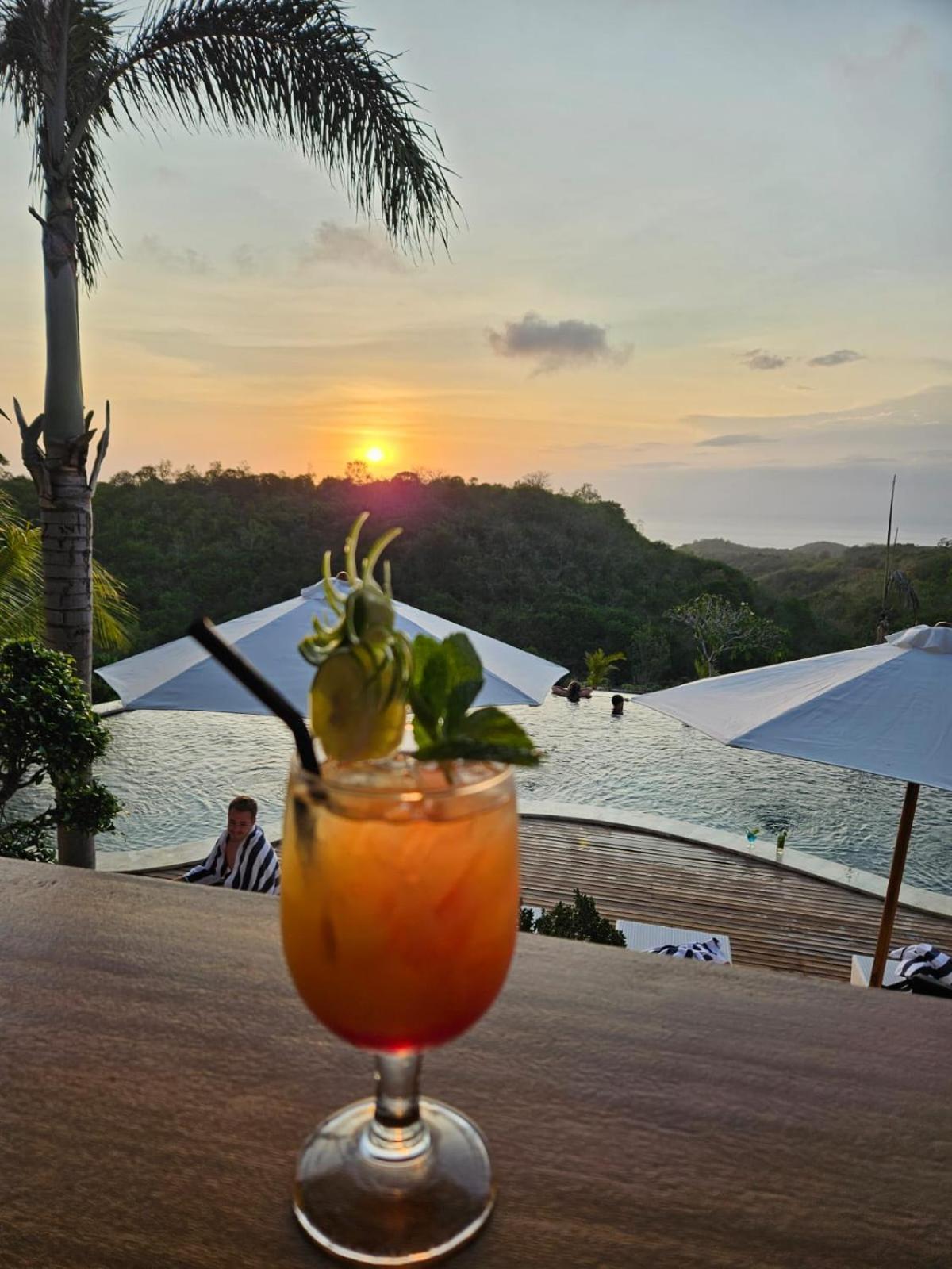 Kelingking Parama Resort Batumadeg Экстерьер фото