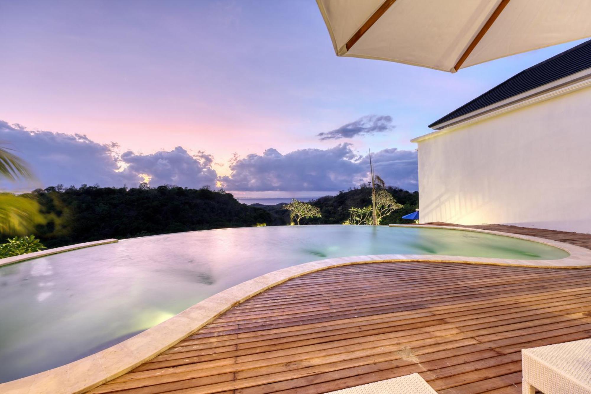 Kelingking Parama Resort Batumadeg Экстерьер фото